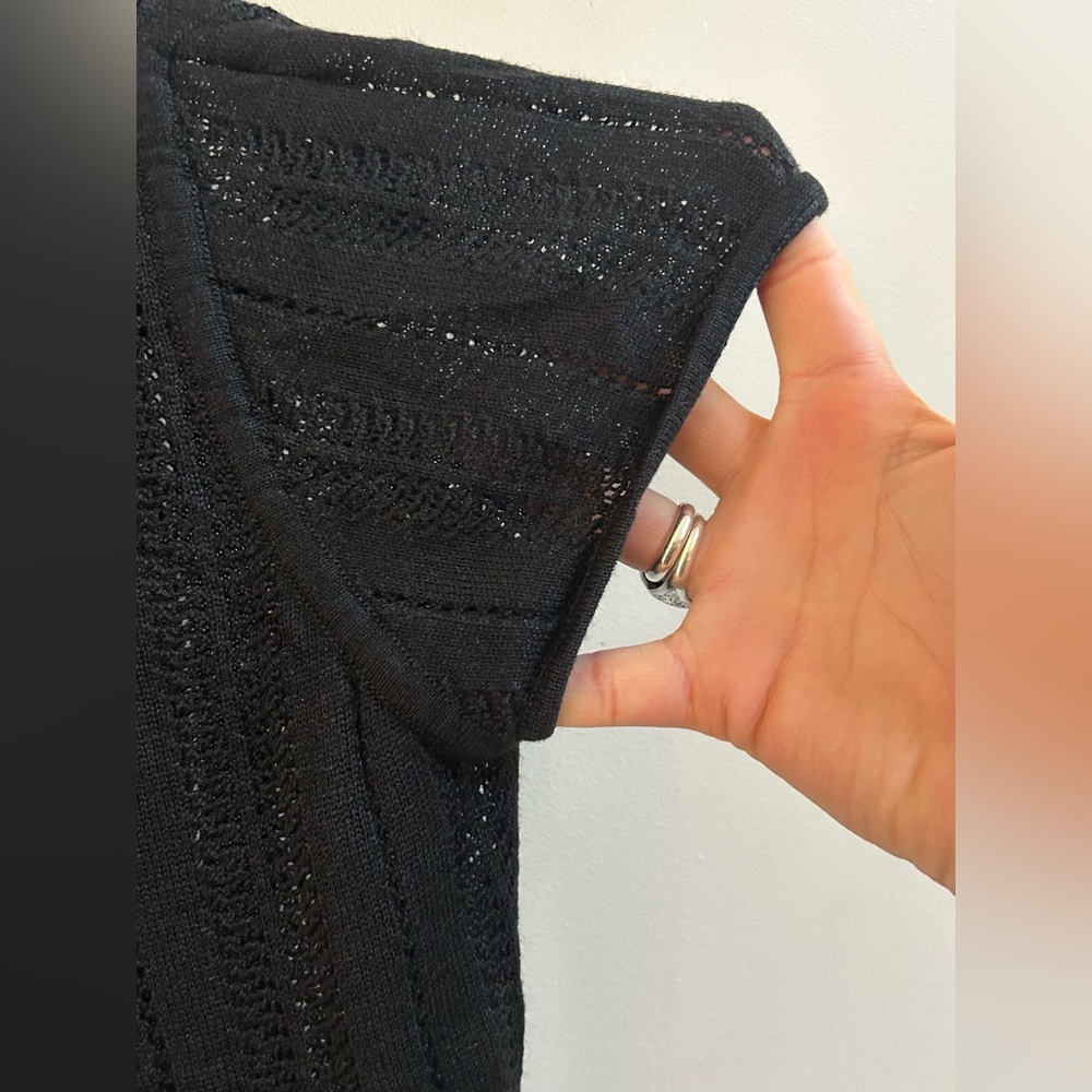 Carolina Herrera New York Cashmere & Silk Black Knit Short Sleeve Top, Italy - Picture 9 of 10
